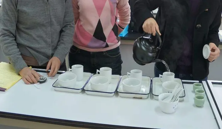 沖泡滾水並計時