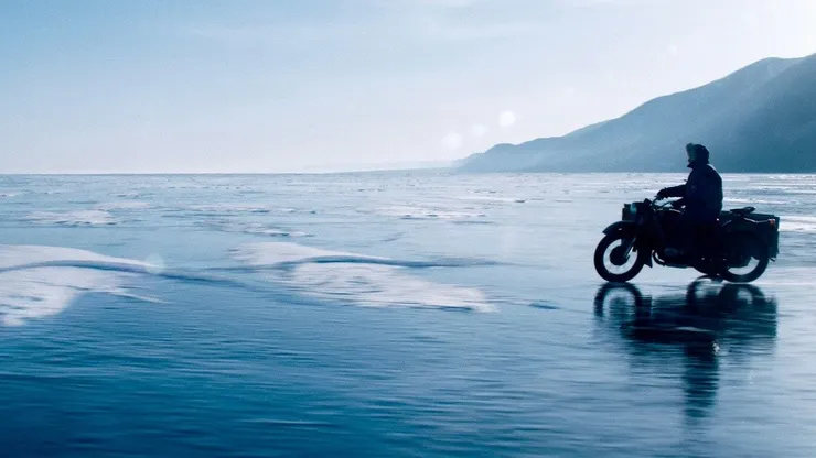 圖片來源/電影《貝加爾湖隱居札記》