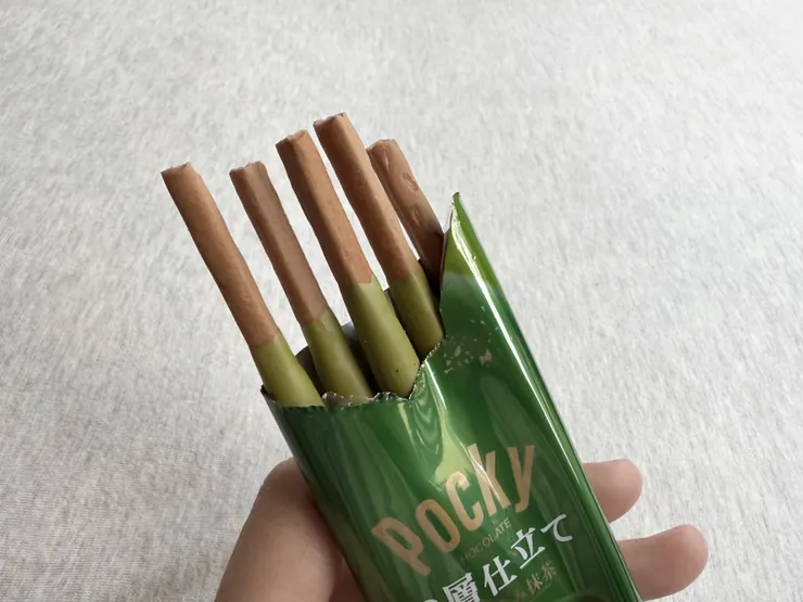 一盒裡面有兩包，每包裡面有五支