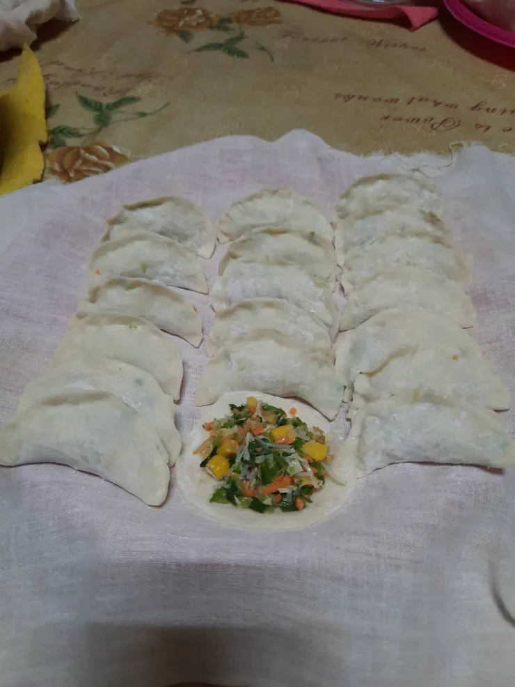 媽媽包的彩虹水餃