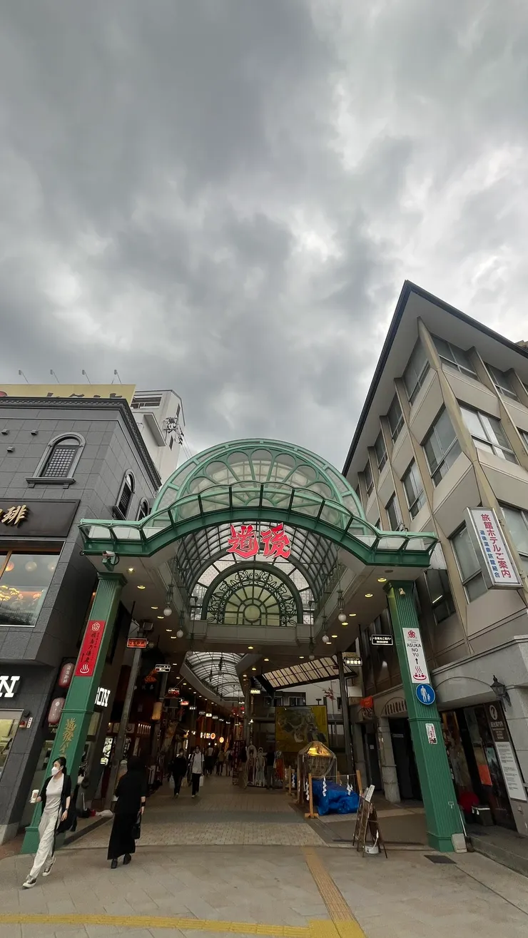 商店街中間隱藏著許多好逛的店家。