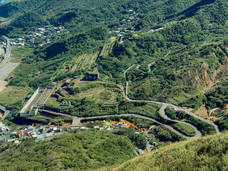 這就是人家說的浪漫水金九公路～