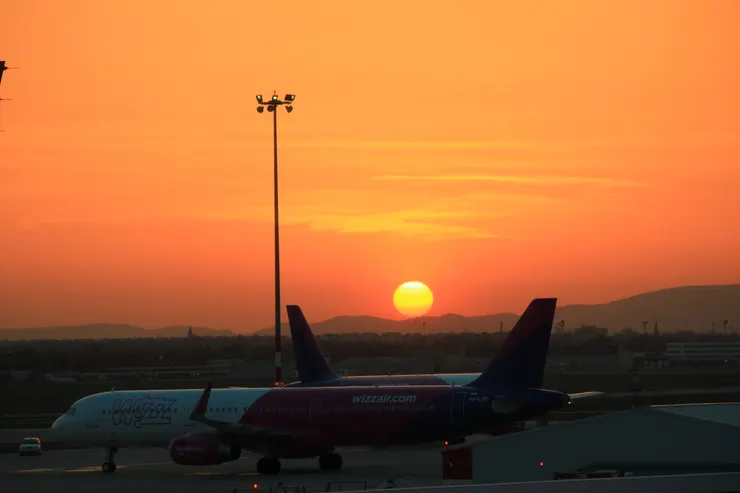 歐洲內陸廉價航空發達又便宜，所以只要找好台灣到歐洲大城市即可轉機到波多。