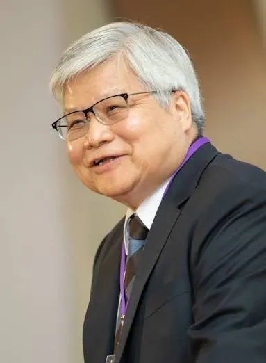 魏哲家（C. C. Wei，1953 年生>