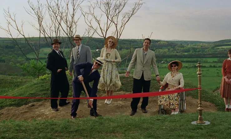 《粗獷派建築師》劇照／環球影業 提供