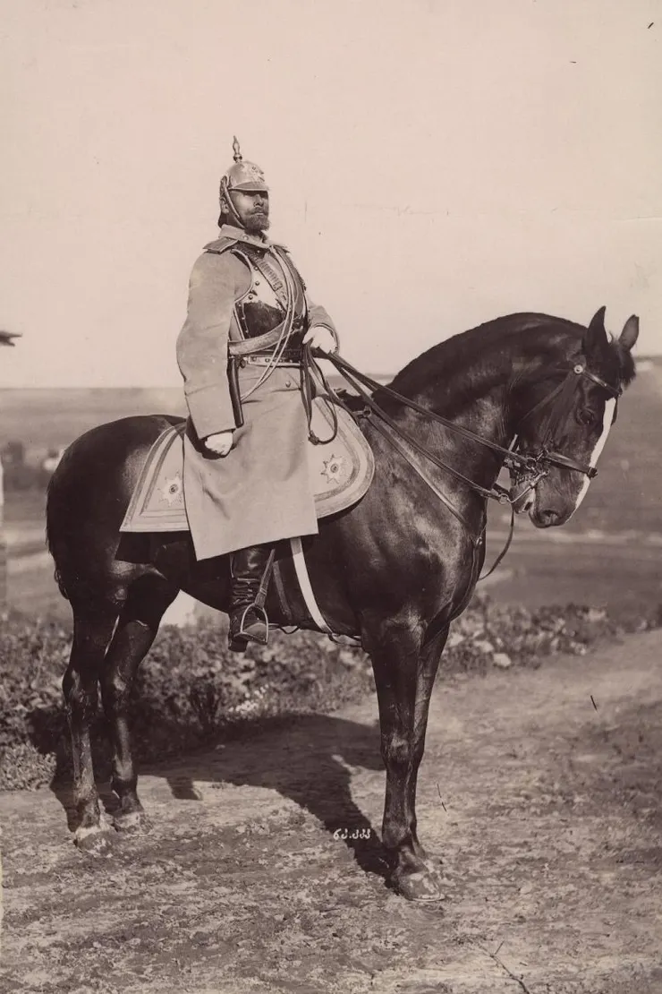 身著冬季制服的胸甲騎兵團連長,俄羅斯帝國,1892年。