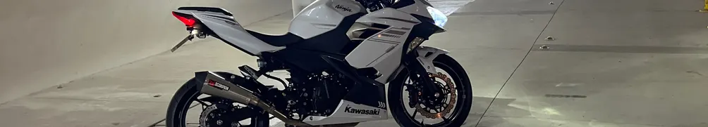 台中騎士-阿毅 Taichung Knights-Ah Yi的沙龍