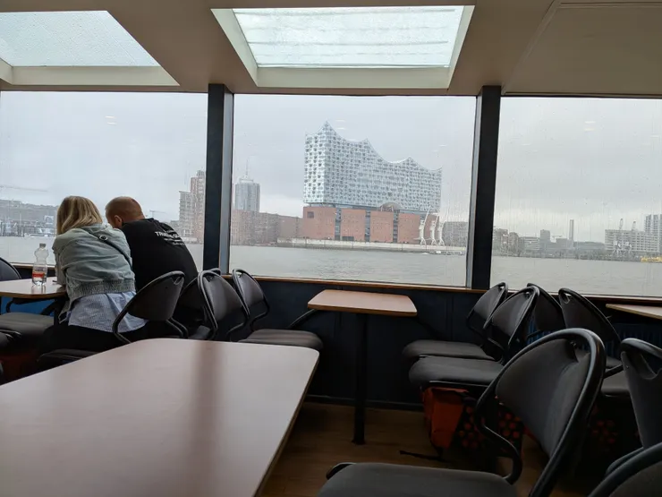 Photo: Zora @ Elbe. Jul. 31, 2025.