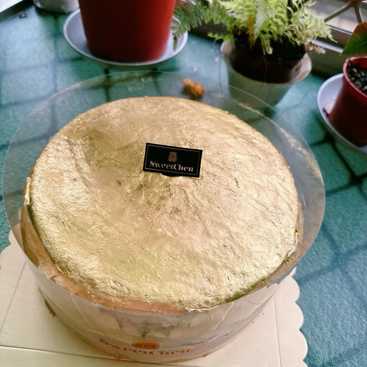 正面的樣子也是可可愛愛的