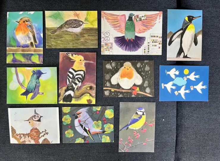 這是來自安妮瑪麗的部分明信片，也是她的作品。