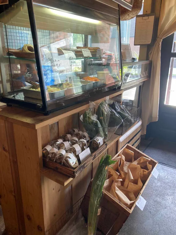 也有幫忙委託販賣無農藥蔬菜