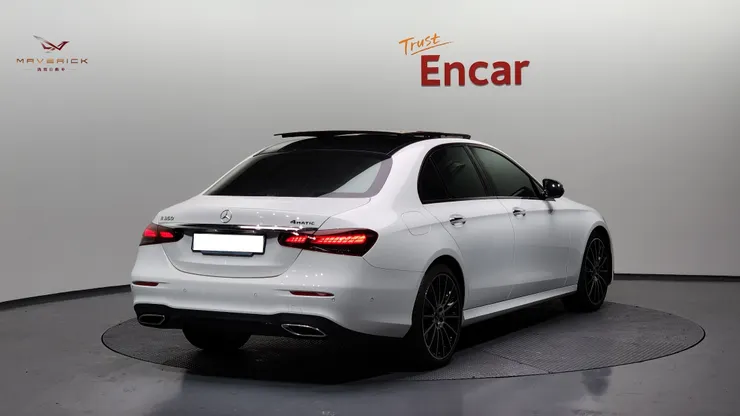 2023 Mercedes-Benz E350 4MATIC外匯車