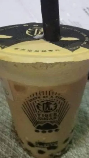 含糖飲料。由 YesOnO - 自己的作品, CC BY-SA 4.0