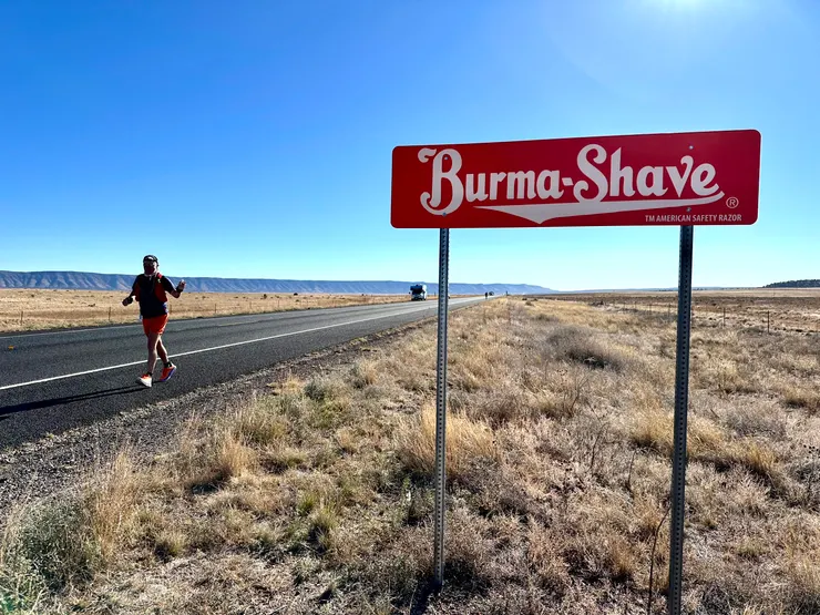 亞利桑那舉辦公路馬拉松以運動挑戰同慶公路百年慶_照片來源R66UR-Rick Baraff