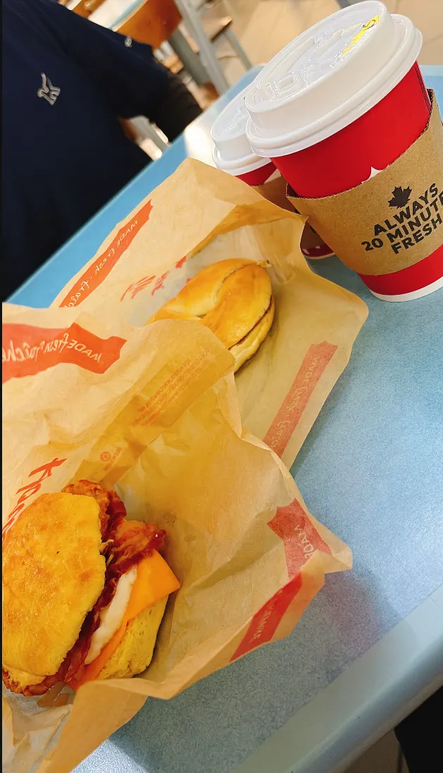 加拿大必吃速食