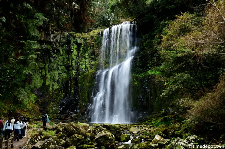 被森林包圍的櫻瀧
