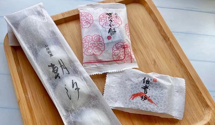 上排右方：出雲大社門前名產ぜんざい餅