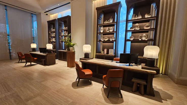 臺北嘉佩樂酒店的接待櫃台!