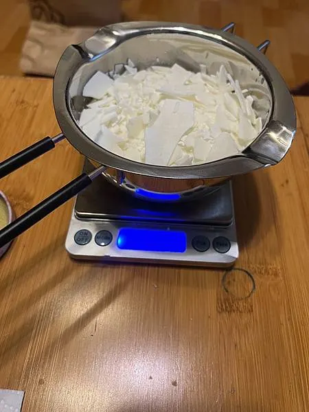 香熏蠟燭好Eeasy