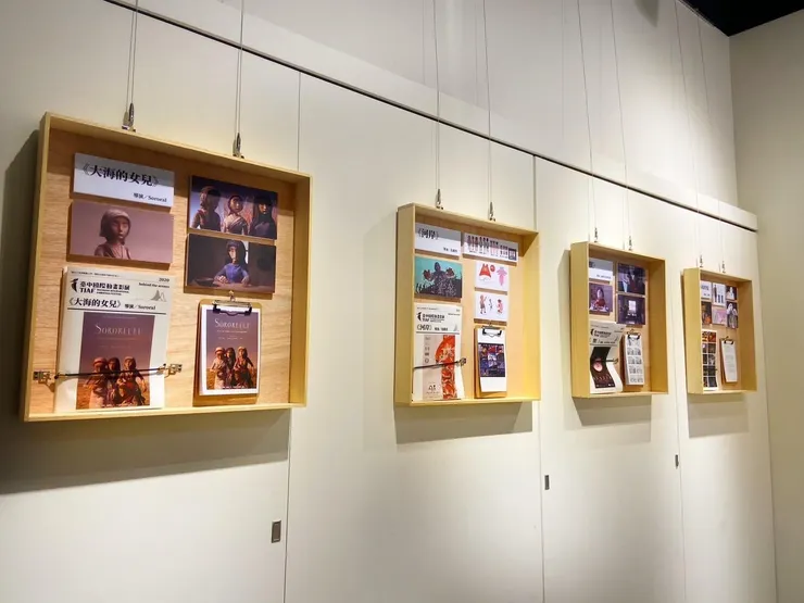 現場還有精選十年的得獎作品介紹