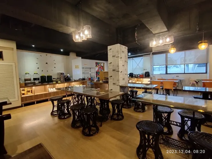 亞奇文旅自助早餐，有分中西式的餐點及飲品