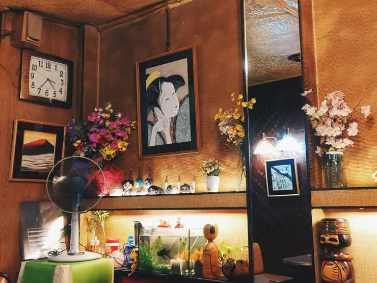 #店內擺設充滿懷舊感