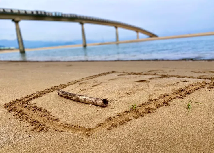 凡在沙灘上留下的藝術創作