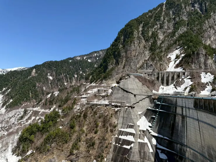 晚點來可以看到洩洪，聽說會很壯觀