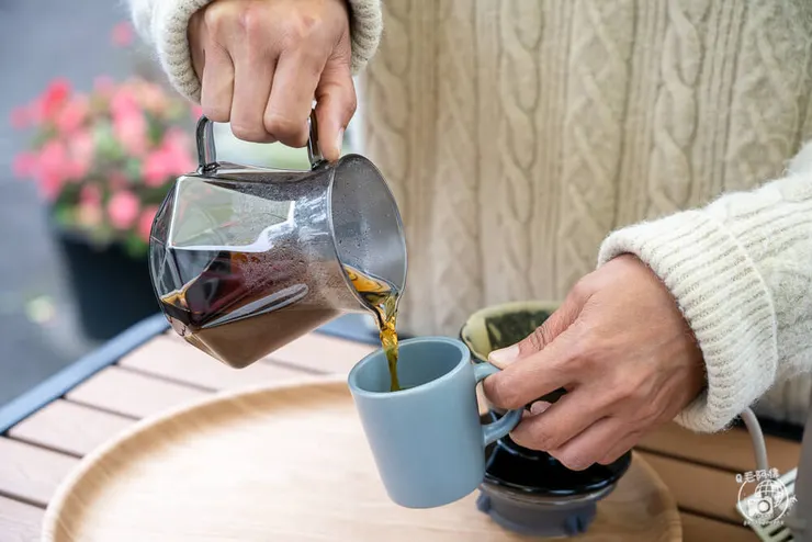 100%咖啡莊園,100咖啡莊園,100%咖啡,100%咖啡館,阿里山咖啡廳,瑞里咖啡廳,阿里山手沖咖啡,阿里山咖啡,阿里山咖啡豆,阿里山高山茶,阿里山咖啡館,阿里山,嘉義,瑞里,瑞里咖啡,瑞里咖啡館,瑞里景點,瑞里美食,阿里山美食,阿里山景點