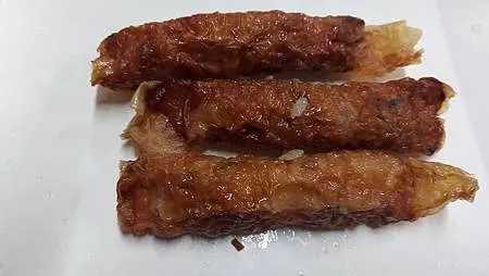 [台北美食]內湖區福德旺豬腳飯，便當有特色，鮮、香、味、美滋