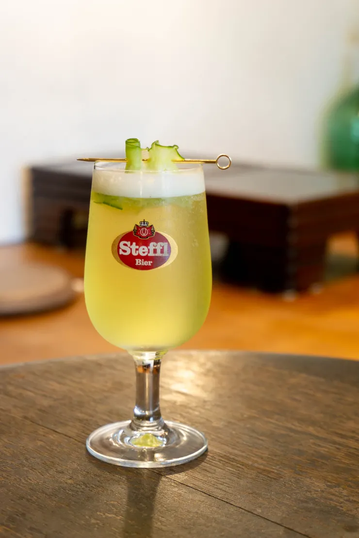 果汁、果粒、氣泡飲等風味，與烏龍混搭，茶的新享受。