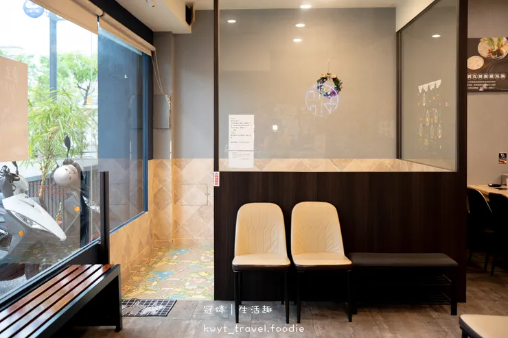 [台南母親節餐廳推薦]敝姓鍋台南海安店，媽媽姓氏幾劃就送幾顆蛤蜊！台南北區聚餐餐廳推薦，附最新菜單