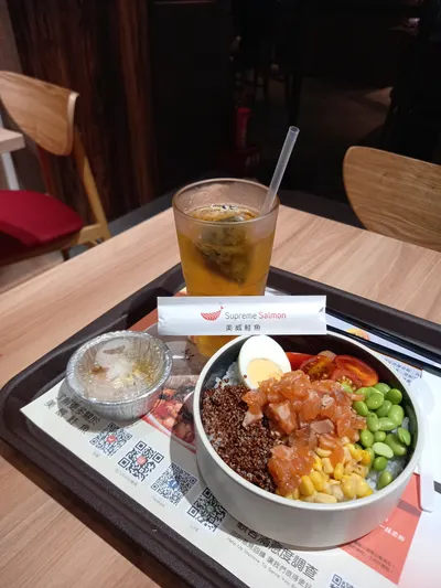 2025 美威鮭魚信義店開幕（採訪）