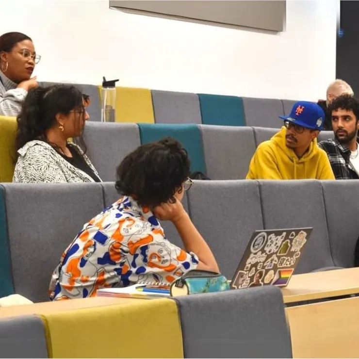 活動讓不同背景的學生群交流對於Decolonisation的想法。