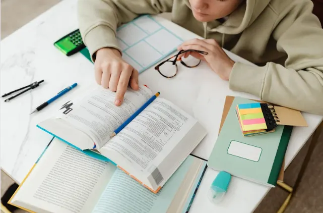 薛筆鍾老師認為學生應該要自主學習,才能適應不斷變化的世界