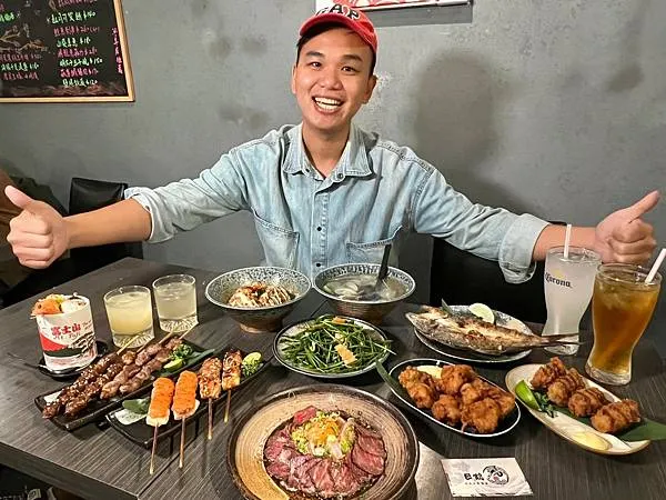 (板橋居酒屋)日鶴串燒居酒屋~2023新北耶誕城美食推薦!粒