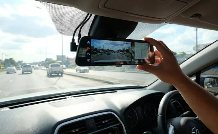 汽車行車紀錄器示意圖