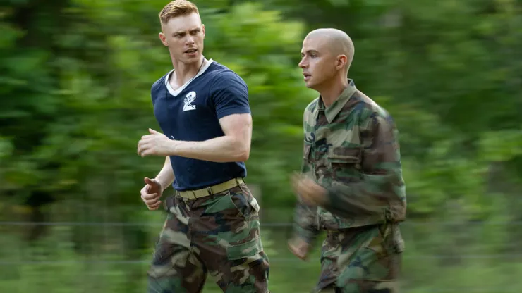 《軍靴男孩》劇照