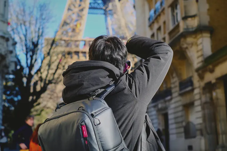 為了此次演出，鄭達敬特地前往法國拍攝，深入 Duo Ostinato 的生活與創作歷程。（圖／MIT米特薩克斯風重奏團提供）