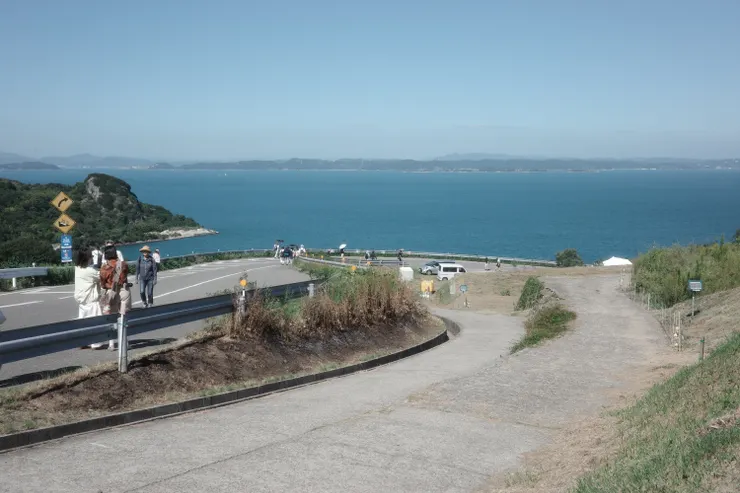 風景壯麗、作物豐美的豊島,其實很長一段時間籠罩在「垃圾島」的陰霾中。