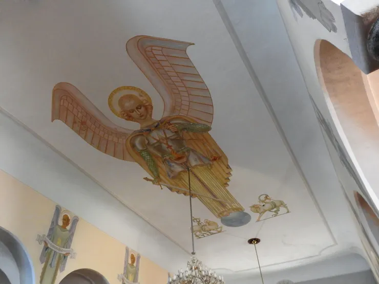 屋頂及牆面也都有壁畫