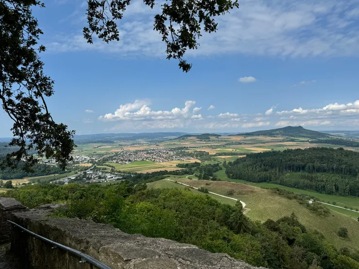 德國城堡廢墟景色