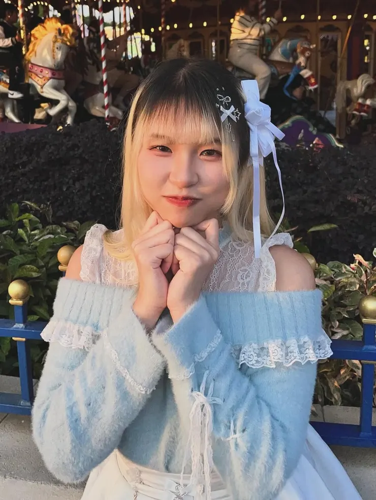 Otone 在香港迪士尼留影