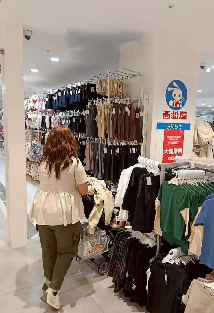 第一次看到如此大的西松屋😂，之前的都偏小