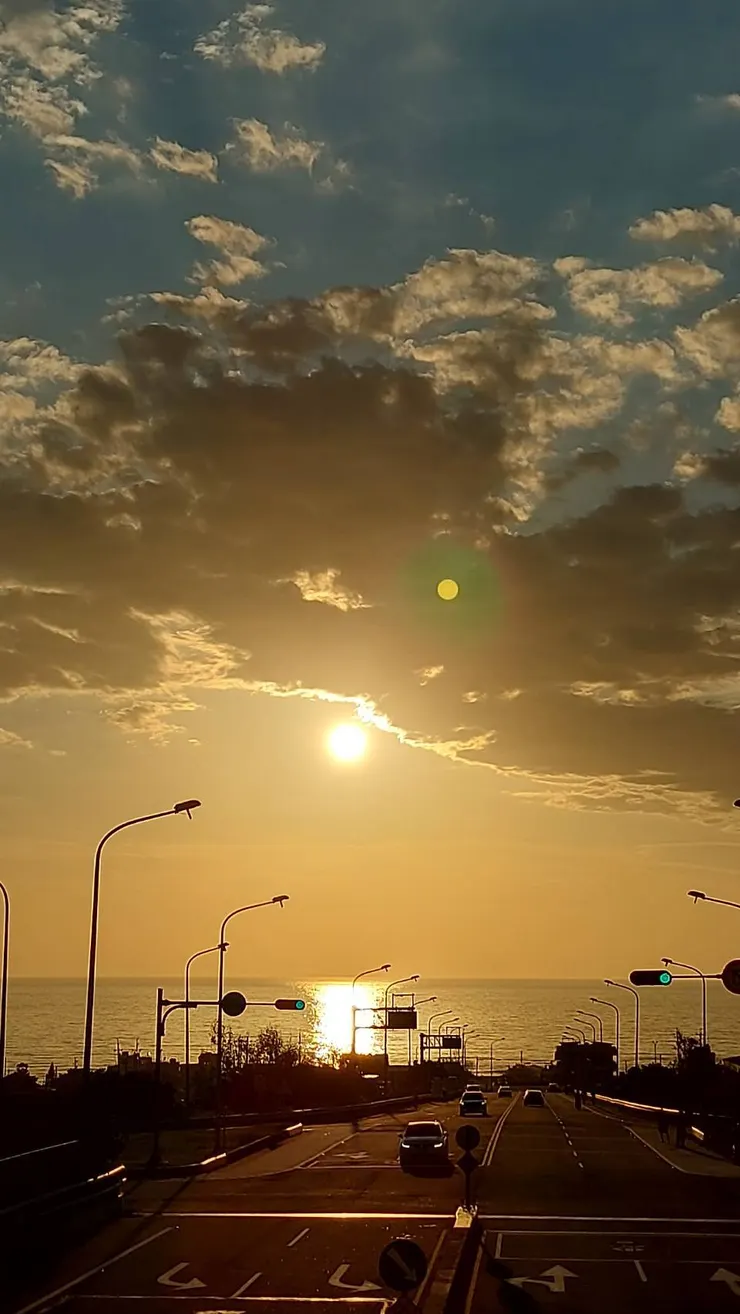 夕陽+白雲=無敵美