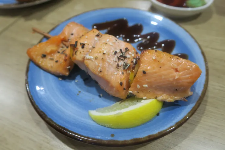 其實還是有烤魚,冬天還是來點熱得比較蘇胡...