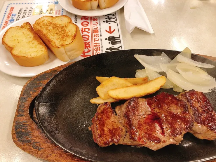 傑克牛排的麵包好吃