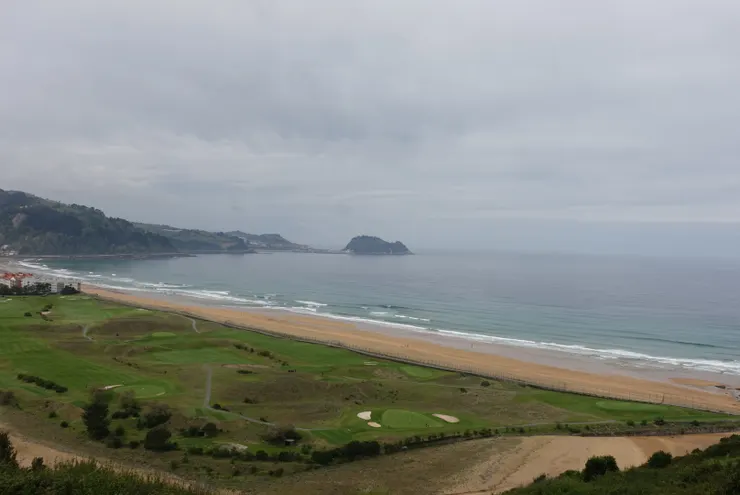 進Zarautz的山坡上