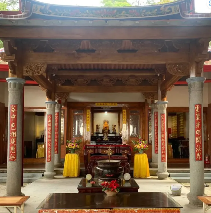 主祀觀音的飛鳳山雲谷寺
