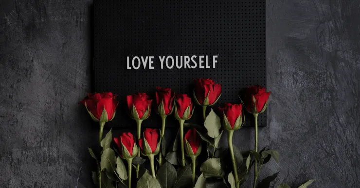 「心臟」與愛與被愛的平衡有關，當我們好好地愛自己，對方能夠更輕鬆地接受我們的愛。Photo by Annie Spratt on Unsplash